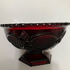 1876 Cape Cod Collection candy dish